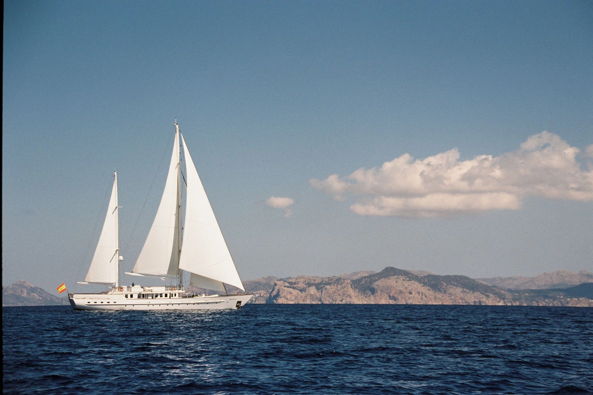 Sailing yacht Mata Mua sailing in Mallorca.