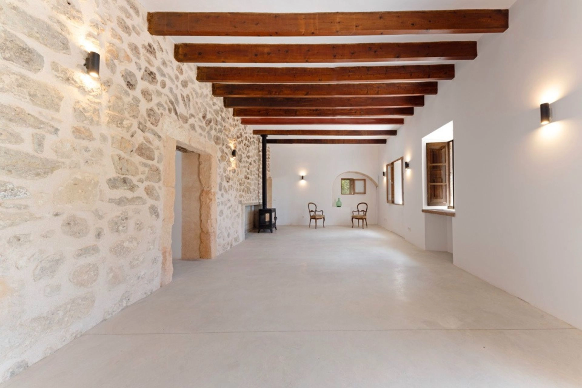 Real estate for sale Mallorcan Possessio Ariany.