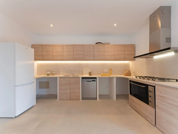 Real estate for sale Mallorcan Possessio Ariany.