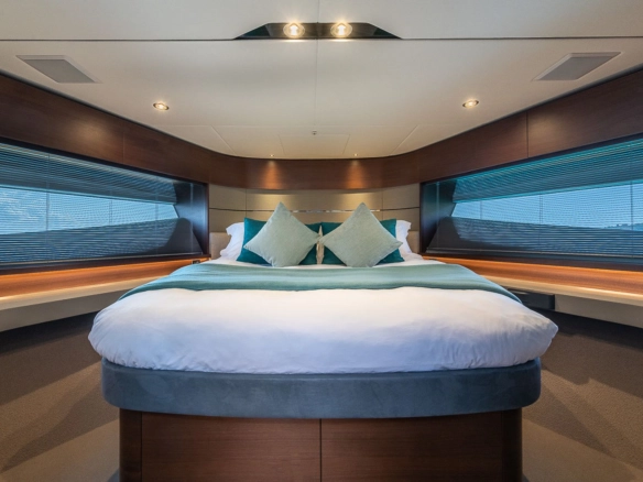 Guest cabin of charter yacht Princess S60 Aquavista.