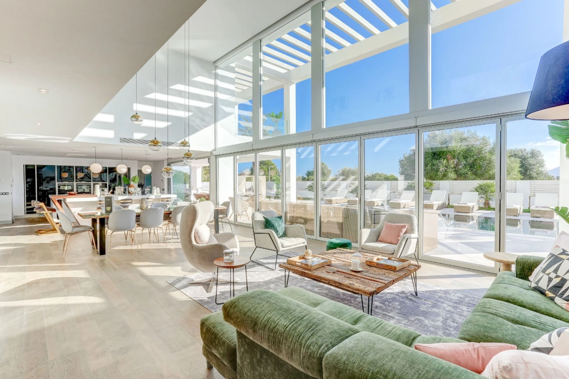 Living room of property Pollensa Sea View in Mallorca.