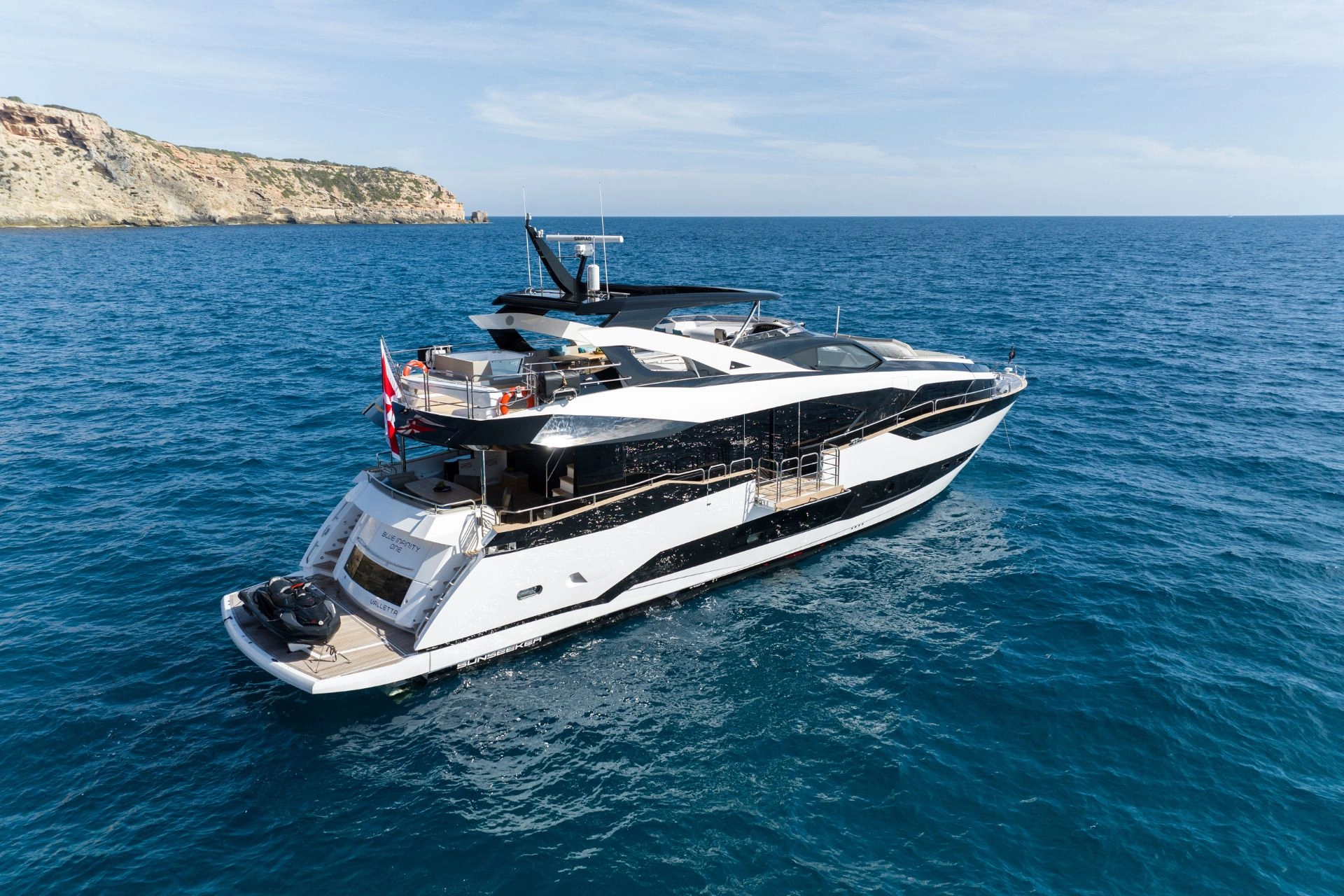 Charter yacht Sunseeker 95 Blue Infinity One at sea.