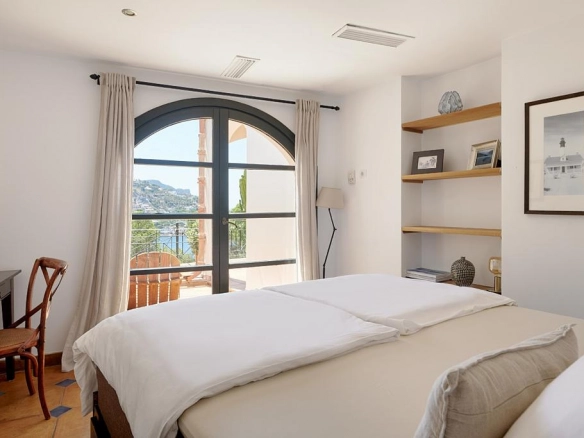 Bedroom of Top of the Ocean property in Port d'Andratx in Mallorca.