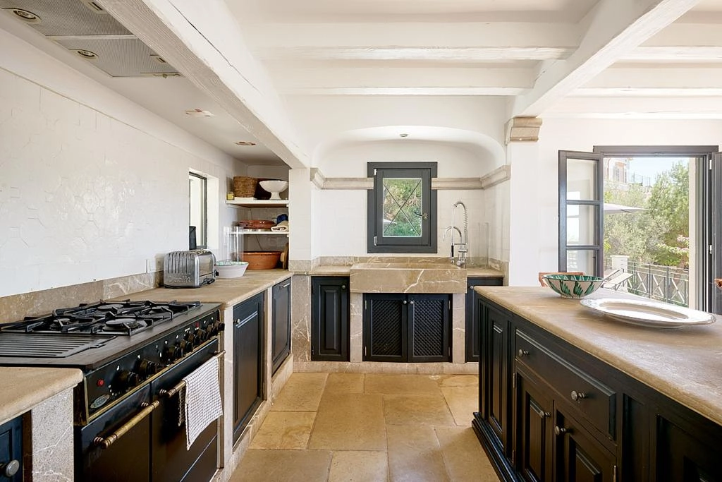 Kitchen of Top of the Ocean property in Port d'Andratx in Mallorca.