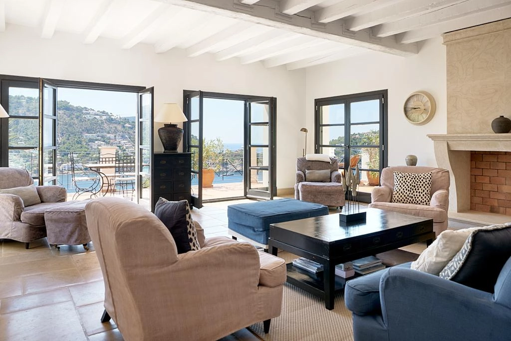 Salon of Top of the Ocean property in Port d'Andratx in Mallorca.