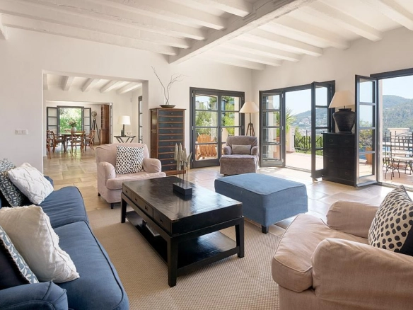 Salon of Top of the Ocean property in Port d'Andratx in Mallorca.