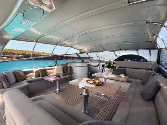 Deck of charter yacht Baia 80 Mintaka.