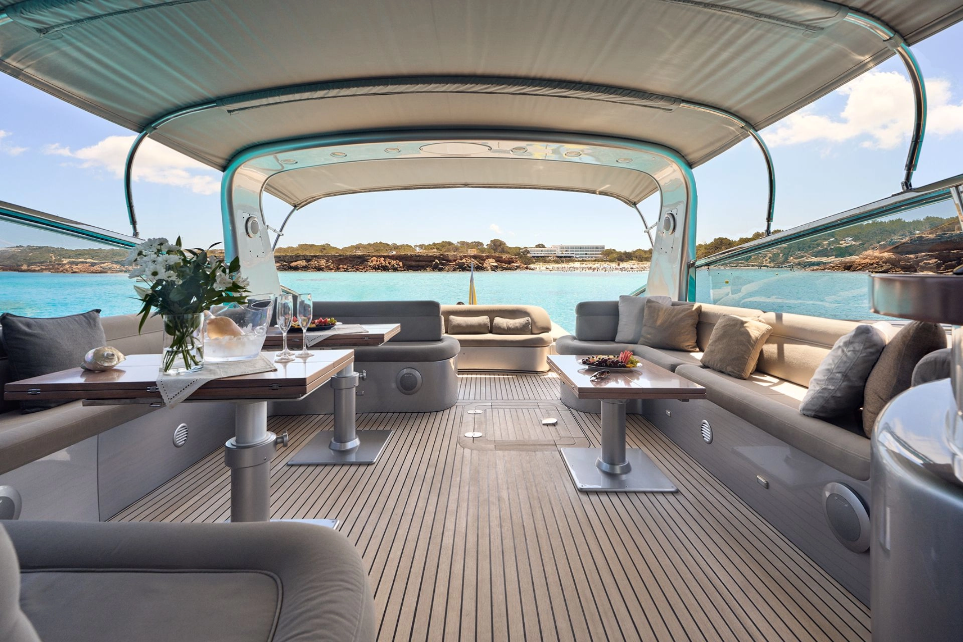 Deck of charter yacht Baia 80 Mintaka.