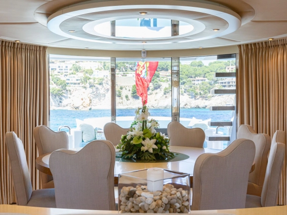 Salon of Evolution Yachts Benita Blue.
