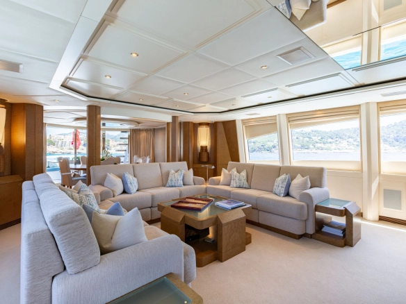 Salon of Evolution Yachts Benita Blue.