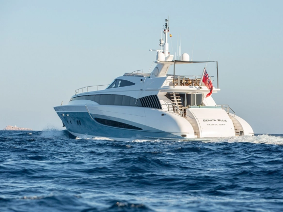 Evolution Yachts Benita Blue in Mallorca.