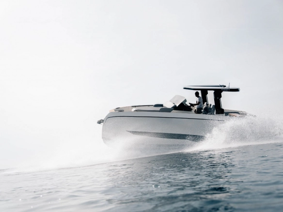 Charter yacht Kumbra 34 in Mallorca.