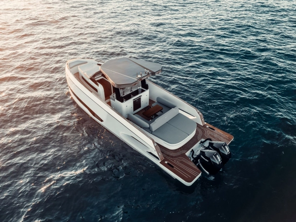 Charter yacht Kumbra 34 in Mallorca.