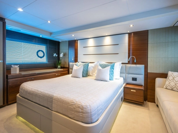 Guest cabin of charter yacht Princess 68 Zen in Mallorca.