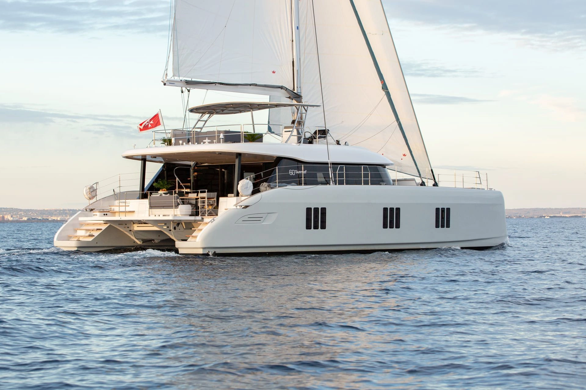 Sailing catamaran Sunreef 60 Sunbreeze.