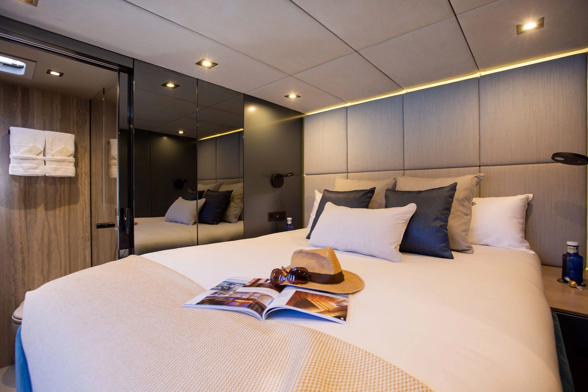 Guest cabin of sailing catamaran Sunreef 60 Sunbreeze.