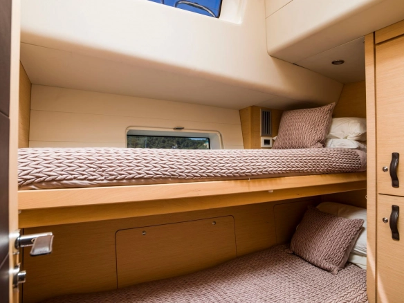 Cabin of sailing yacht Jeanneau 64 Thea.