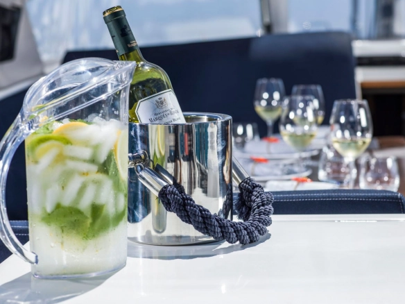 Drinks on sailing yacht Jeanneau 64 Thea.