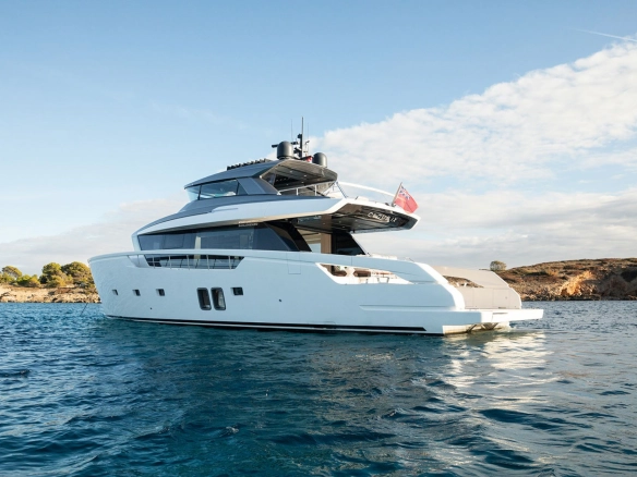 Charter yacht Sanlorenzo SX76 Cloud IX in Mallorca.