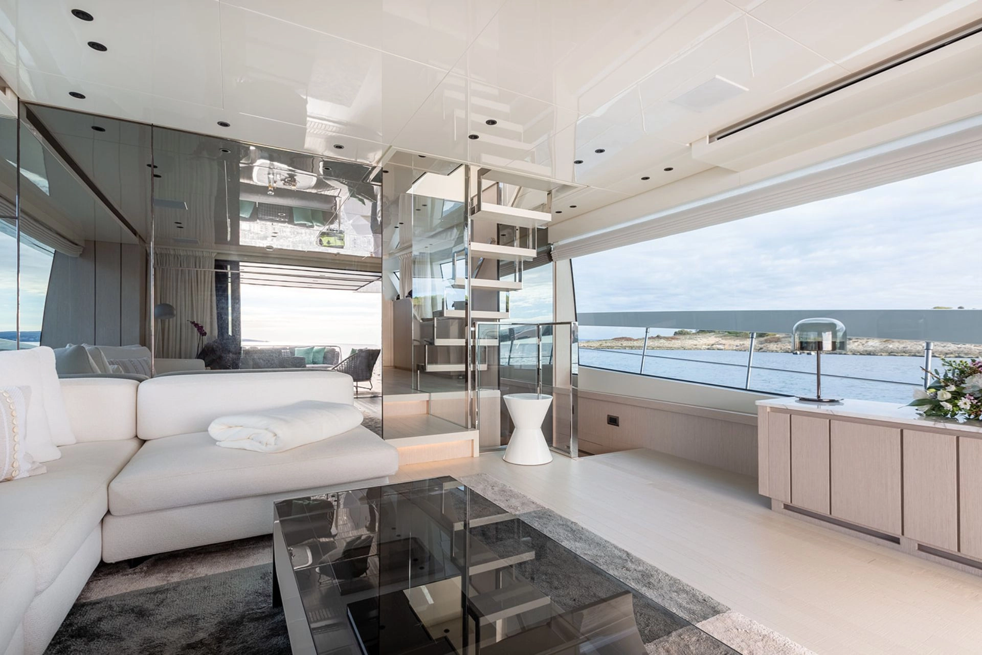 Interior of charter yacht Sanlorenzo SX76 Cloud IX in Mallorca.