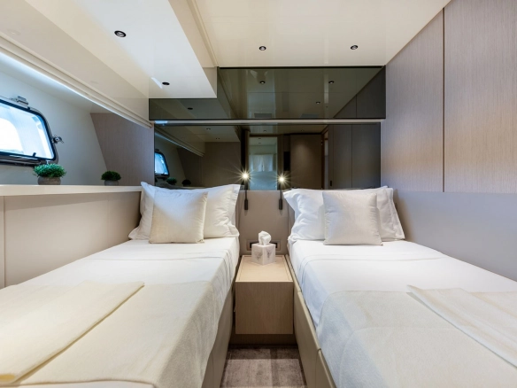 Double cabin of charter yacht Sanlorenzo SX76 Cloud IX in Mallorca.