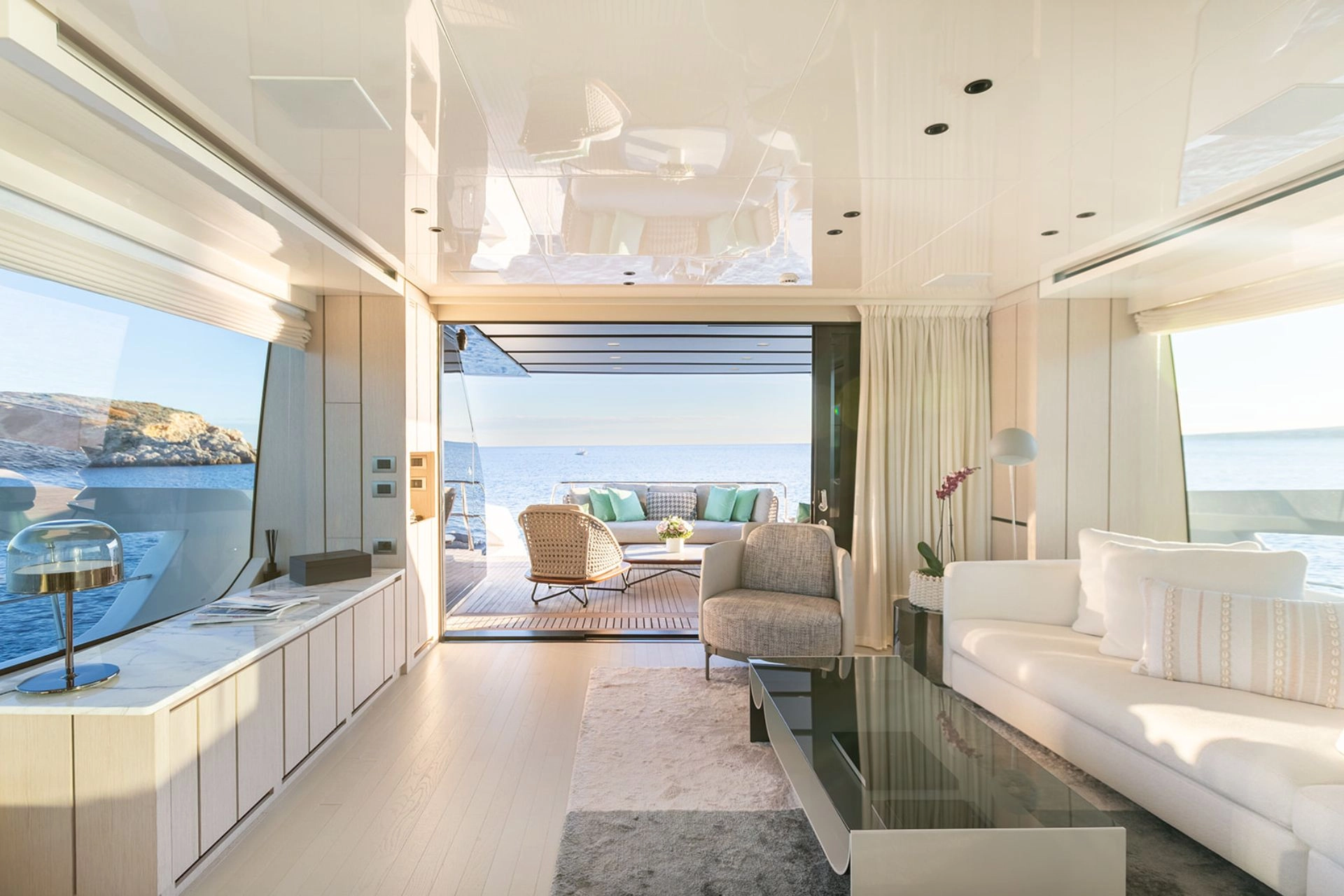 Interior of charter yacht Sanlorenzo SX76 Cloud IX in Mallorca.