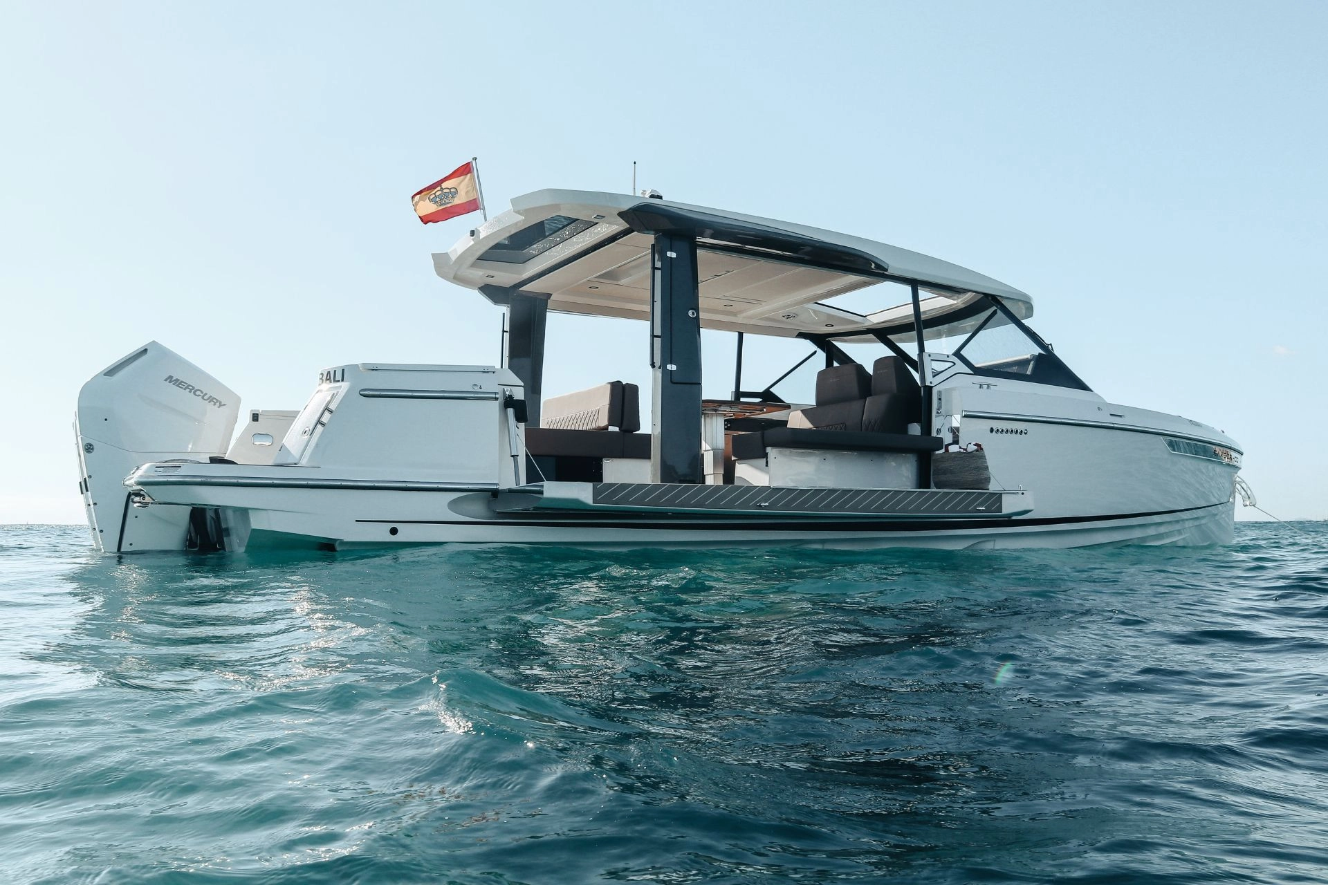 Charter yacht Saxdor 400 GTO Bali in Mallorca.
