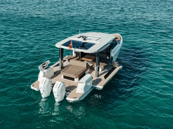 Charter yacht Saxdor 400 GTO Bali in Mallorca.