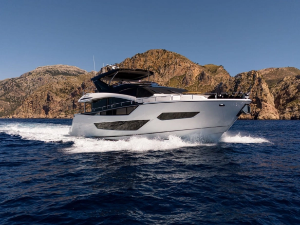 Charter yacht Sunseeker 88 Moonlight cruising in Mallorca.