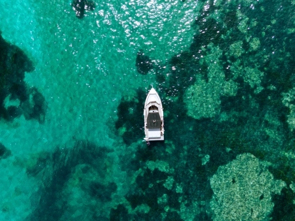 Charter yacht De Antonio D28 Open in Mallorca.