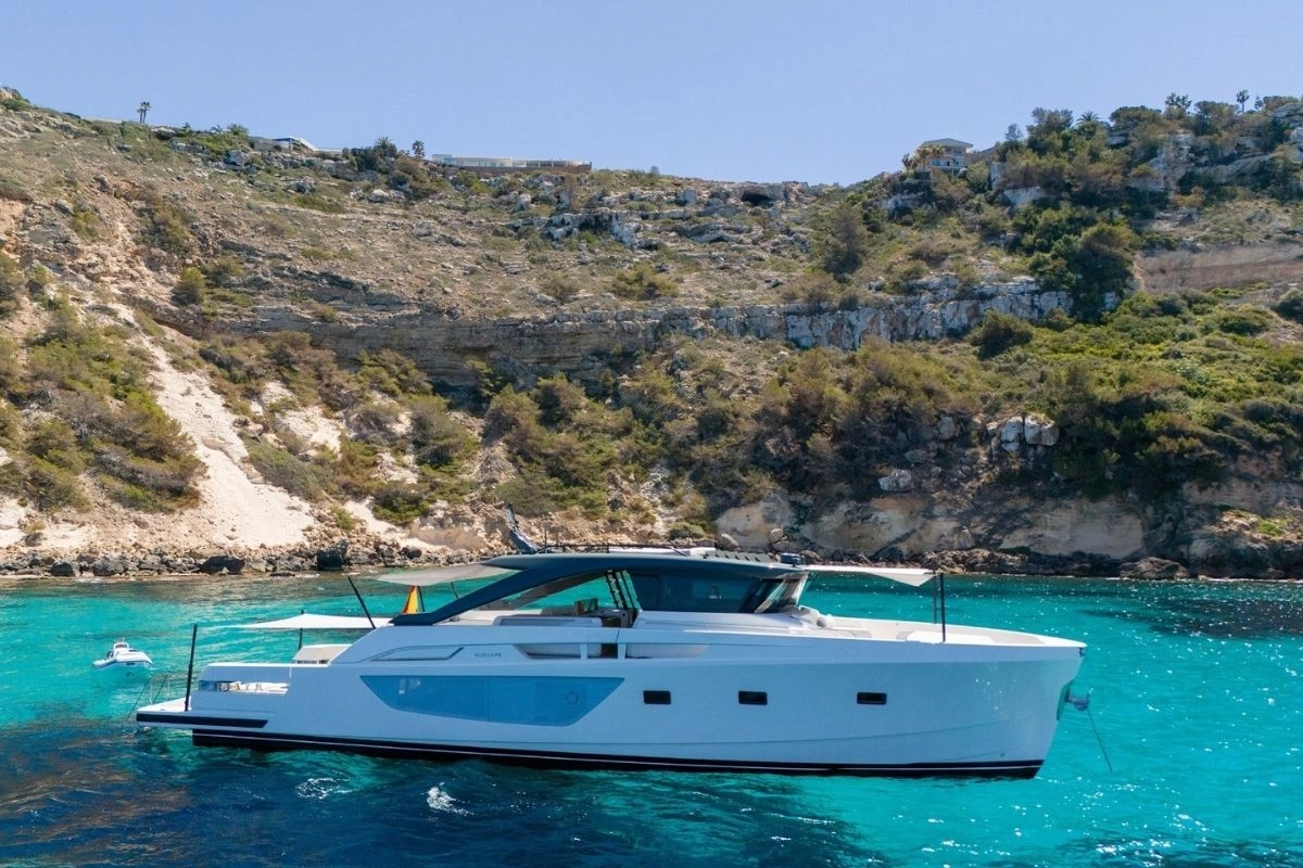 Charter yacht Bluegame 74 in Mallorca.