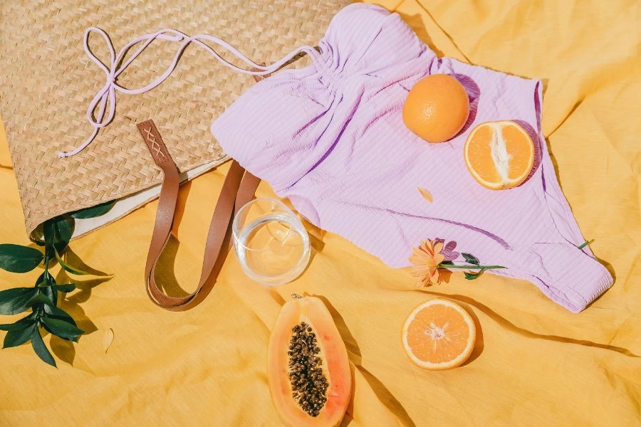 Swimsuit and beach bag.