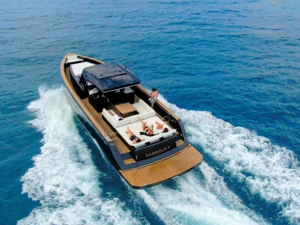 Charter yacht Pardo 50 in Ibiza.