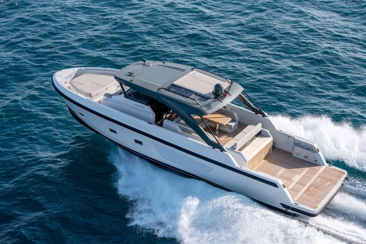 Charter yacht Bluegame 54 cruising in Mallorca.