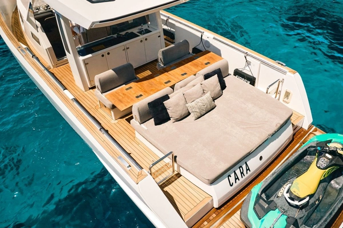 Fjord 44 Open Cara I for charter in Mallorca.