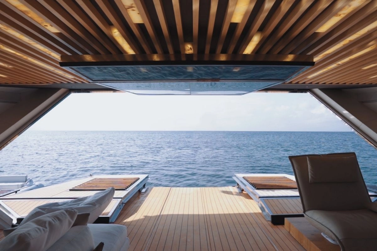 Beach club of trimaran Hanstaiger X1.