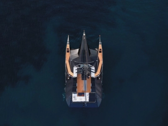 Trimaran Hanstaiger X1.