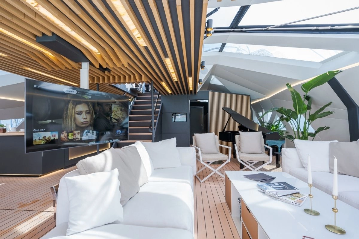Lounge of trimaran Hanstaiger X1.