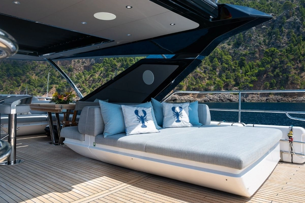 sunseeker-88-haley-jane-sun-loungers Flybridge of charter yacht Sunseeker 88 Haley Jane.