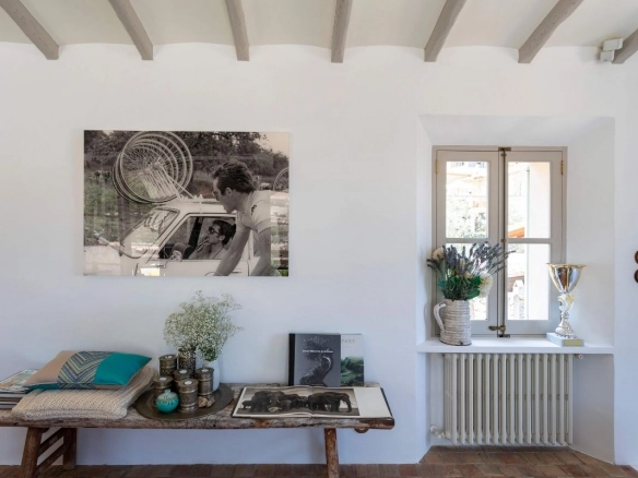 Can Deia decoration and details