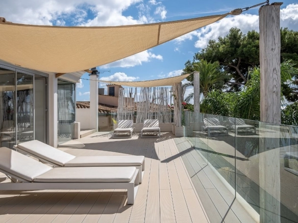 Terrace of Casa Helena in Genova