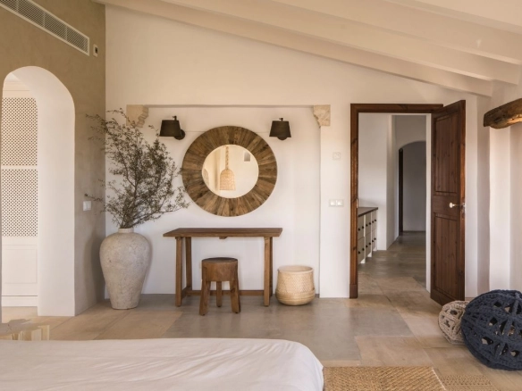 Es Rotagut guest bedroom