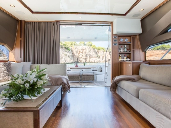 Salon of yacht Princess 64 K4.