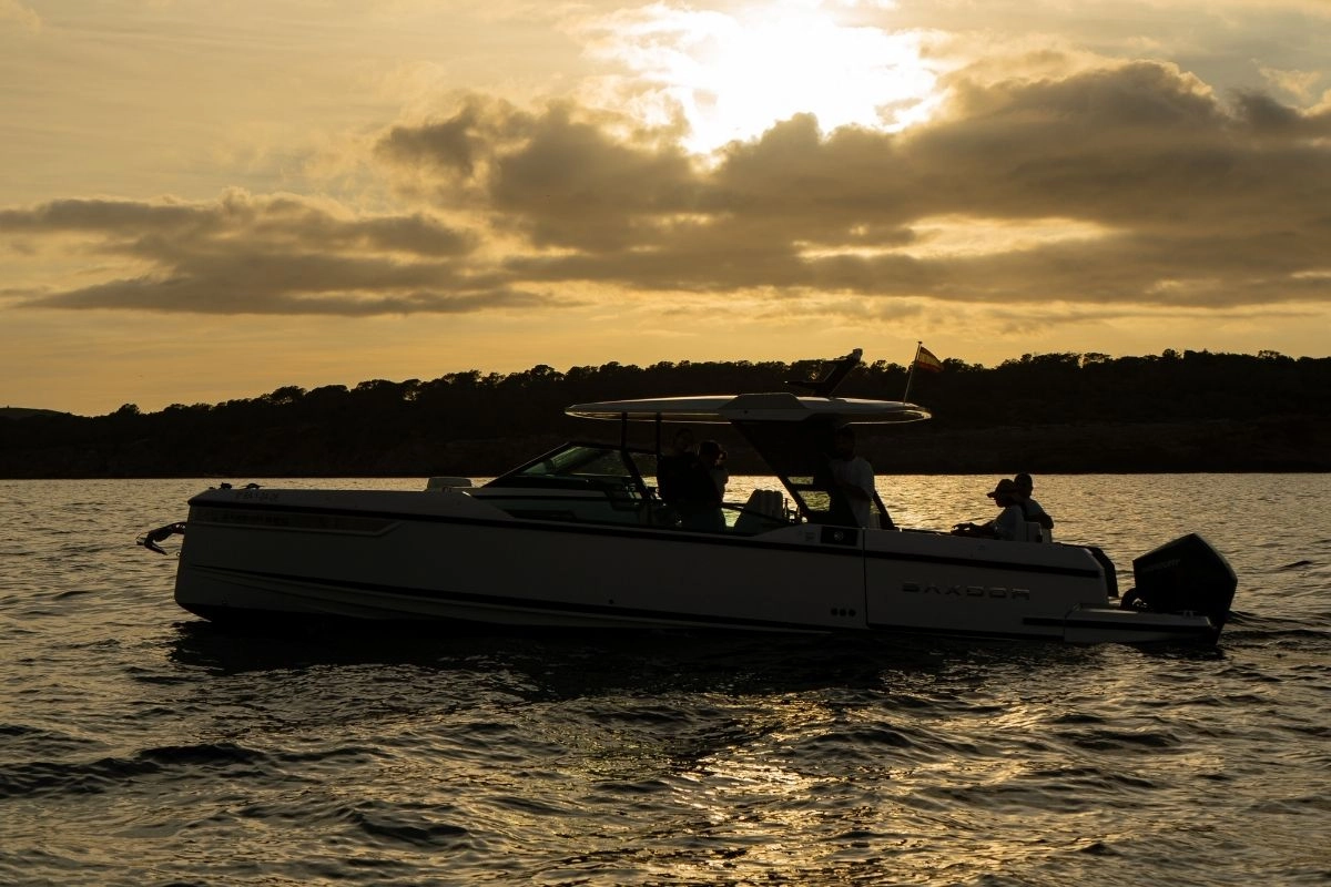 Charter yacht Saxdor 320 GTO Global in Ibiza sunset