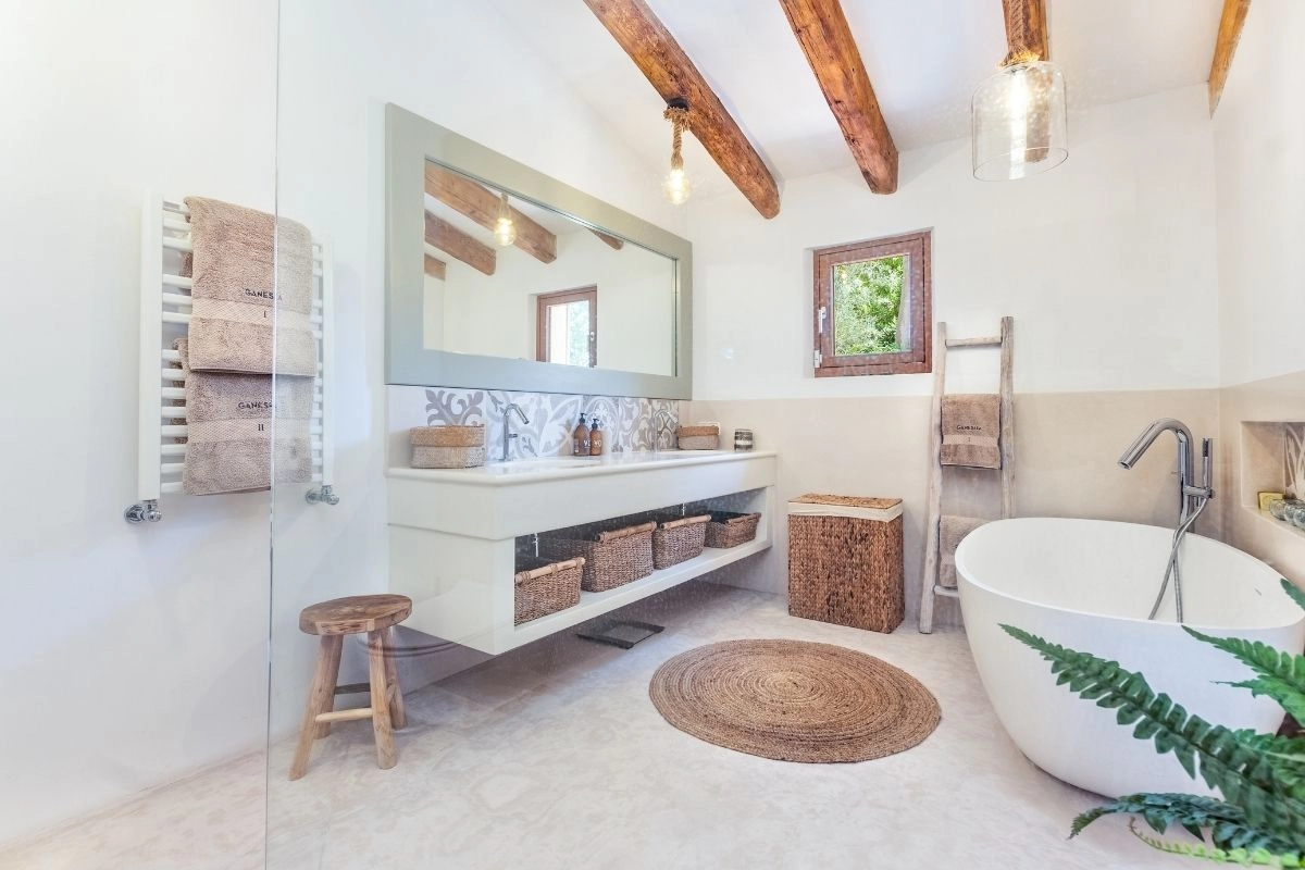 Bathroom of Villa Puigpunyent