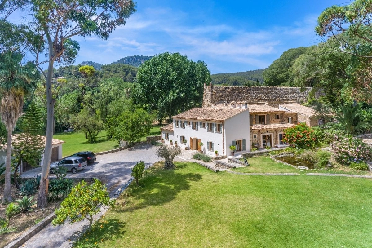 Villa Puigpunyent in Mallorca