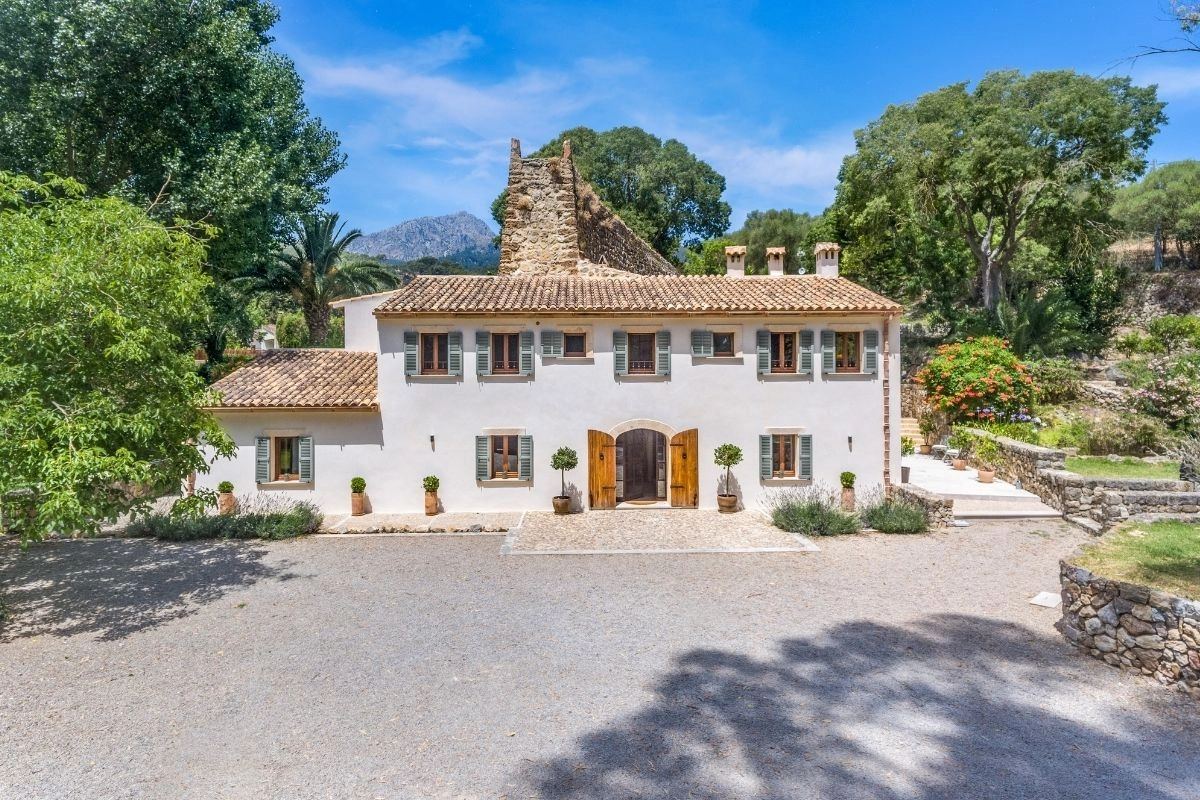 Villa Puigpunyent in Mallorca
