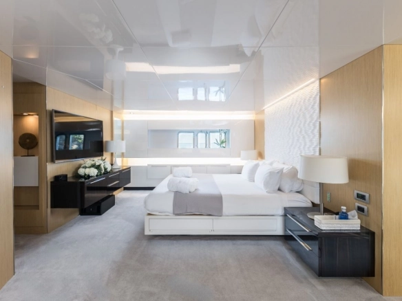 Arcadia 85 Dhamma II guest cabin