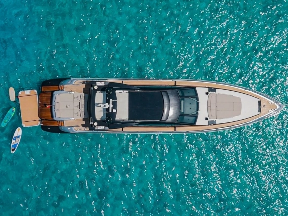 Azimut 86 The Jungle in Ibiza