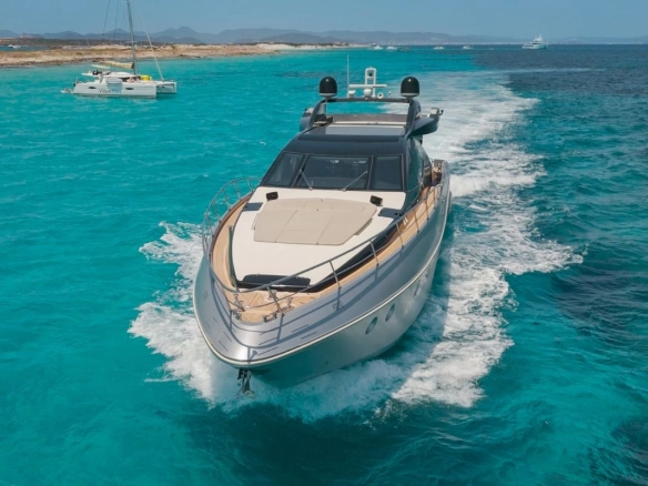 Azimut 86 The Jungle in Ibiza